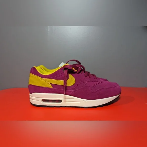 Nike Shoes Size Nike Air Max Premium Dynamic Berry 217